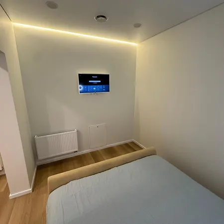 13 New Airport Apartment Vilnius