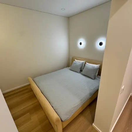 13 New Airport * Wilna